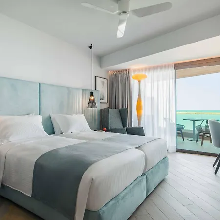 Bio Boutique - Adults Only 4* 罗希姆诺